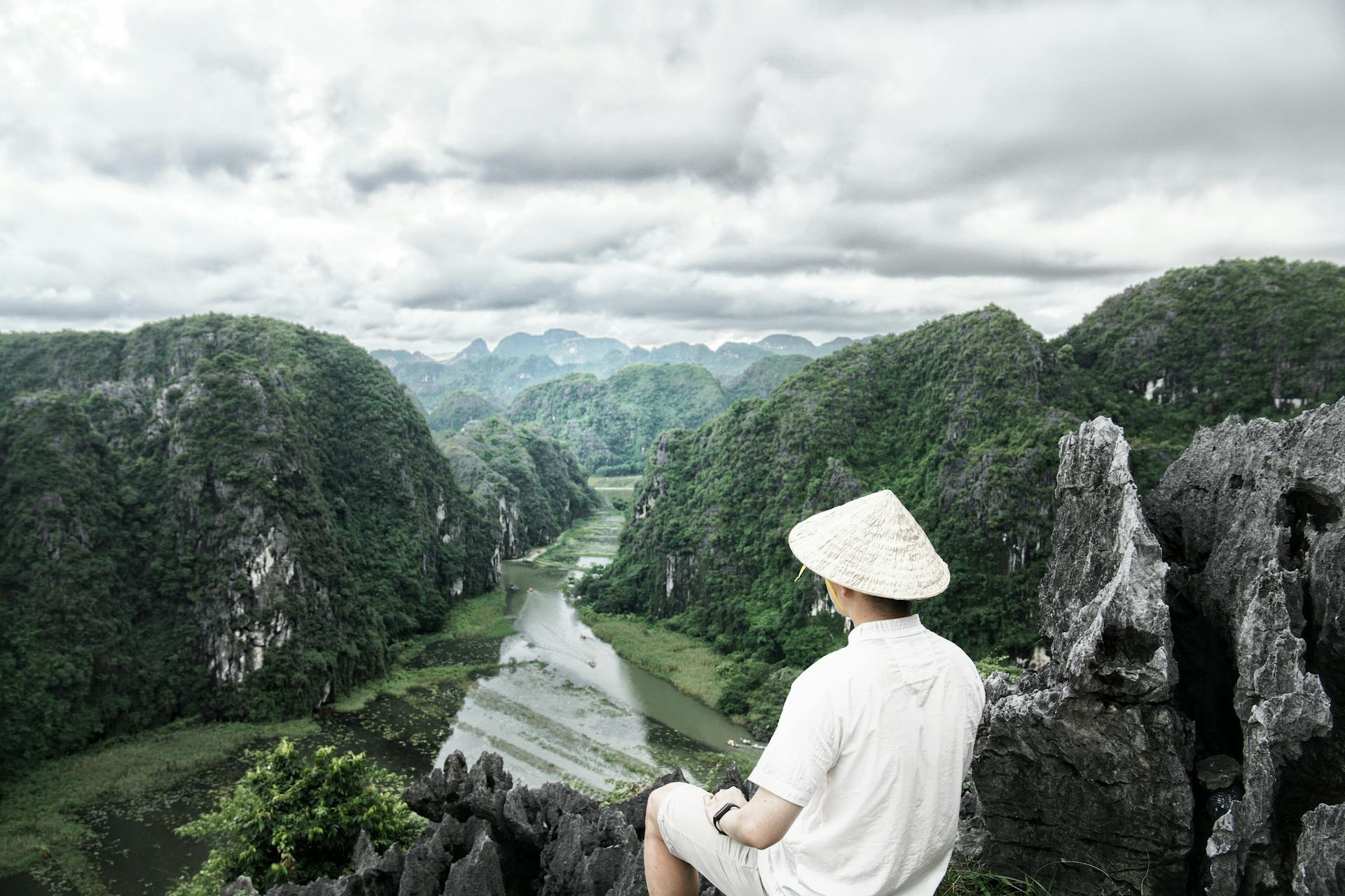 Begin your visa-prepared day with Vietnam’s tranquil ambiance